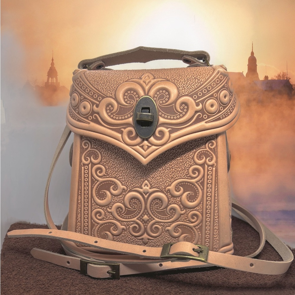 Hand Tooled Thick Leather Backpack/Crossbody Hand… - image 1